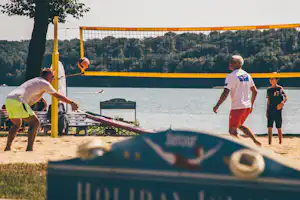 Camping am Spring - Beach Volleyball am See vom Campingplatz