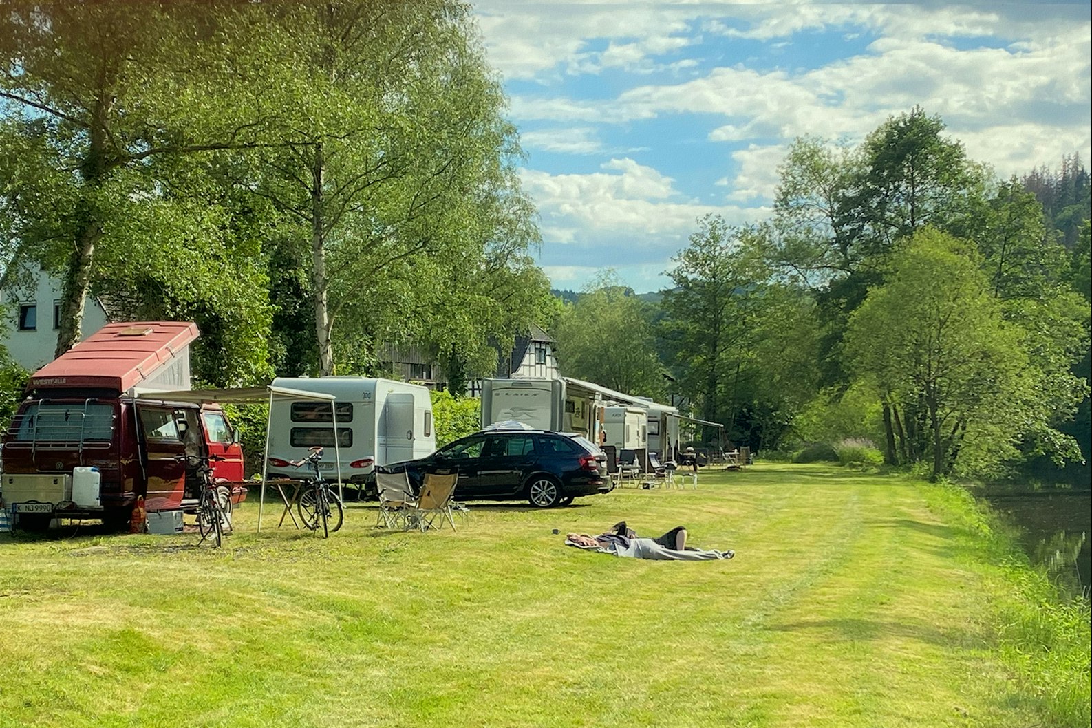 Camping Am Strandbad - Standplatzwiese auf dem Campingplatz