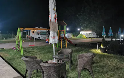 Camping Amazing Village