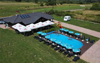Camping Amazing Village