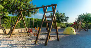 Camping Ametlla - Kinderspielplatz auf dem Campingplatz