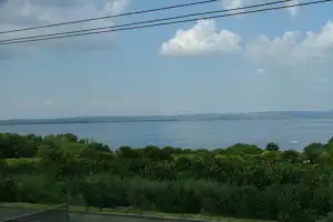 Camping Amici di Lazise - Ausblick über den Gardasee vom Campingplatz