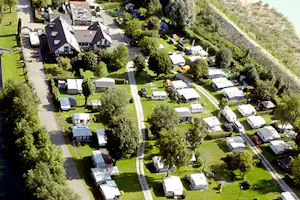Camping Ampersee - Campingplatz aus der Vogelperspektive