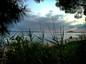 Camping ANT - Meer bei Sonnenuntergang vor dem Campingplatz