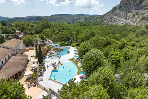 Camping Arc en Ciel - Freibad auf dem Campingplatz