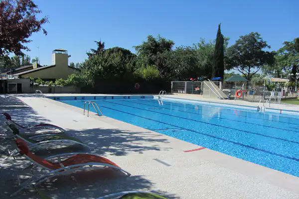 Camping Madrid Arco Iris