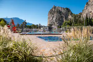Camping Arco - Freibad auf dem Campingplatz