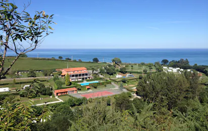 Camping Arenal de Moris