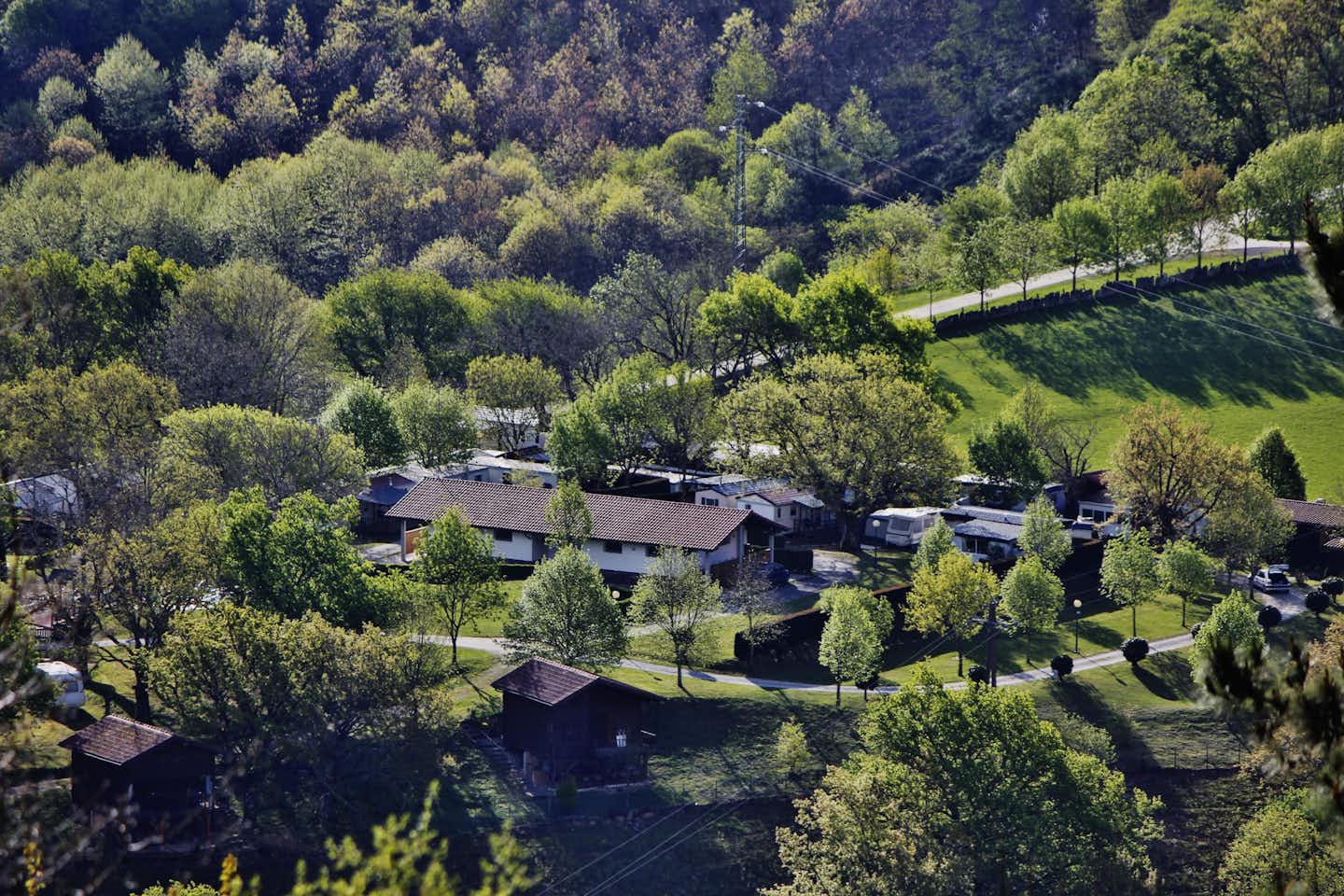Camping Ariztigain  -  Luftaufnahme vom Campingplatz in Navarra
