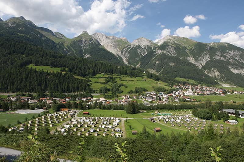 Camping Arlberg -  Campingplatz aus der Vogelperspektive