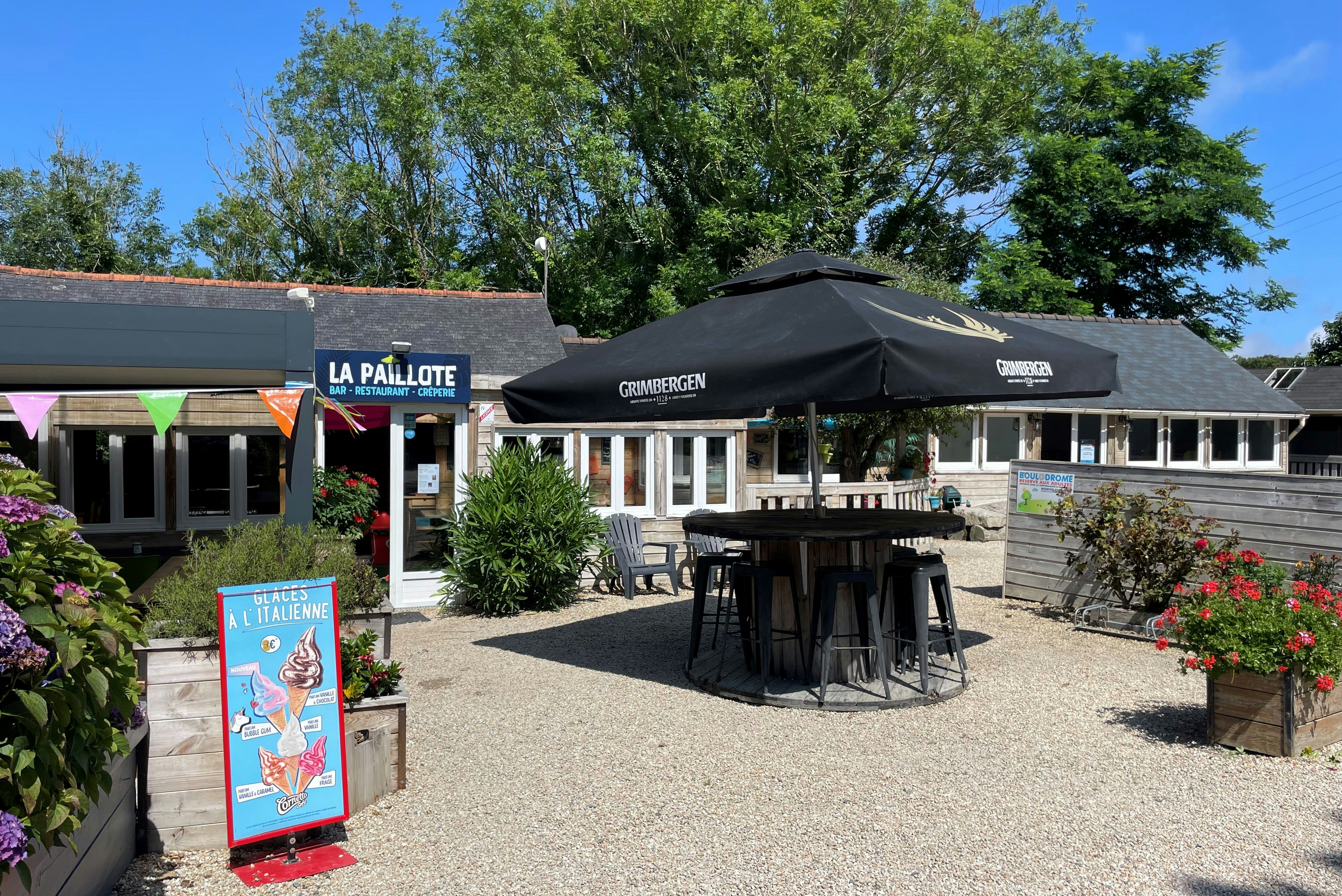 Camping Armor Loisirs  - Restaurant mit Terrasse auf dem Campingplatz