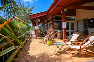 Camping Arotxa Karrita - Rezeption und Snackbar auf dem Campingplatz