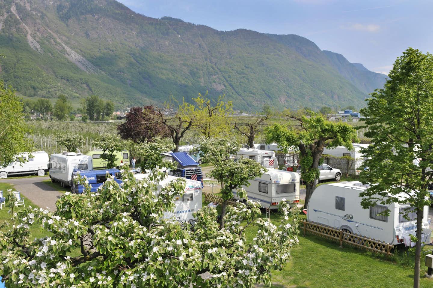 Camping Arquin - Standplätze auf dem Campingplatz
