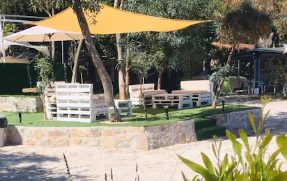 Camping Asíni Beach