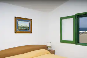 Camping Athena - Innenansicht des Schlafzimmer des Mobilheims auf dem Campingplatz