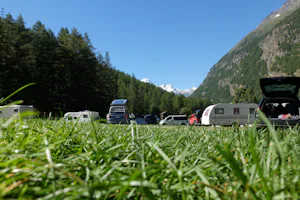 Camping Attermenzen - Wohnwagenstellplätze auf dem Campingplatz