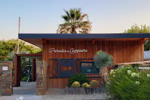 Camping Au Paradis des Campeurs - Blick auf die Rezeption des Campingplatzes