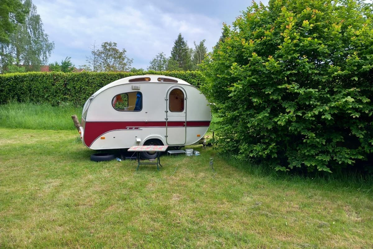 Camping Au pays de Hanau - Standplätze im Grünen auf dem Campingplatz