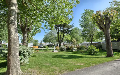 Camping Au Port-Punay