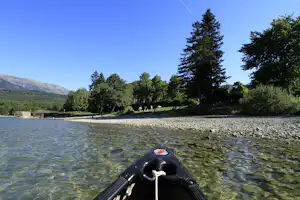 Camping Au Pré du Lac - Kajak fahrende Gäste auf dem See