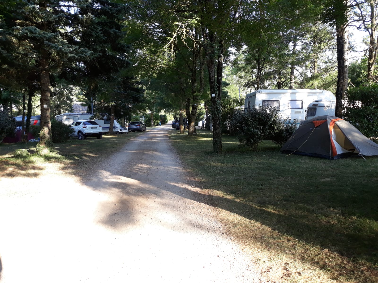 Camping Au Tour de l'Aveyron