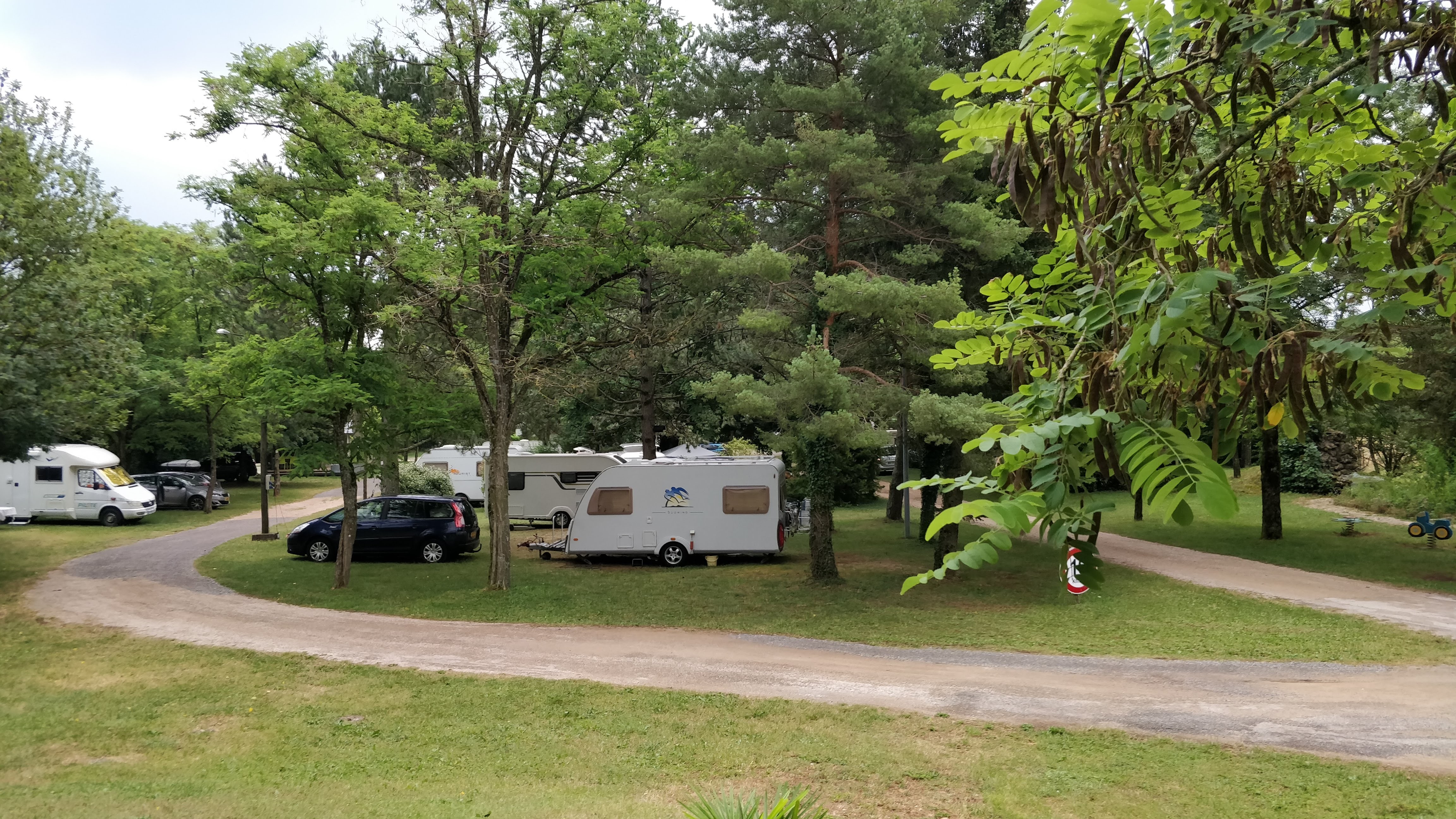 Camping Au Tour de l'Aveyron