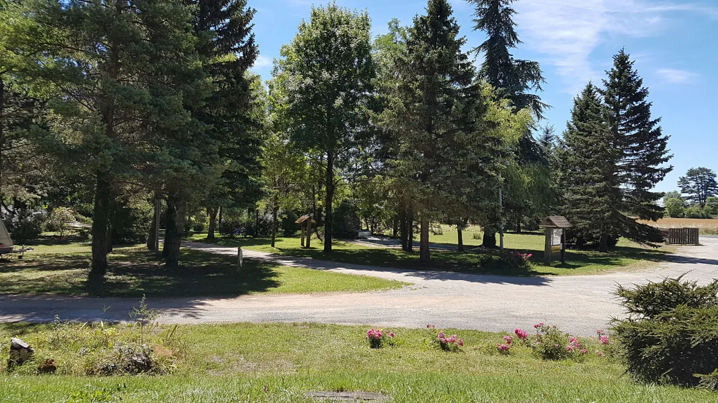Camping Au Tour de l'Aveyron