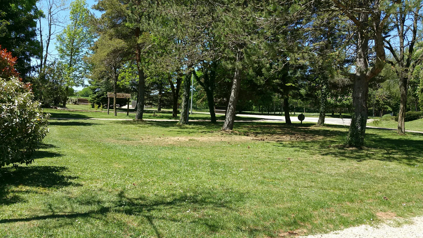 Camping Au Tour de l'Aveyron