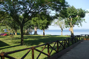 Camping Azzurro - Campingplatz mit direktem Zugang zum Ledrosee