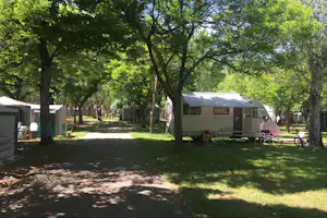 Camping Azzurro - Stellplatz vom Campingplatz im Grünen