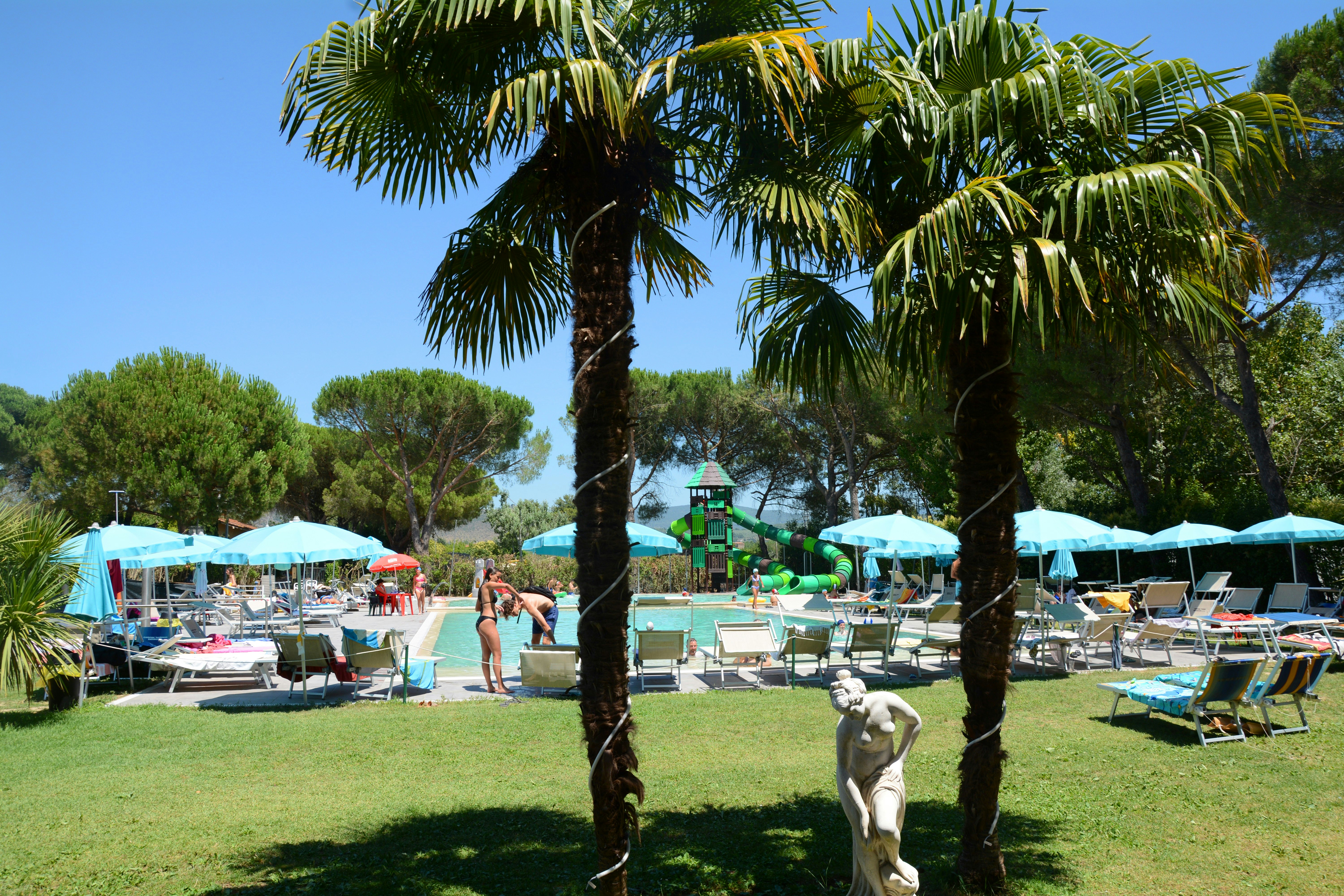 Badiaccia Camping Village Trasimeno  Camping Badiaccia - Pool auf dem Campingplatz