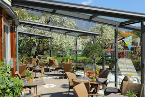 Camping Badlerhof - Restaurant vom Campingplatz mit Terrasse im Grünen
