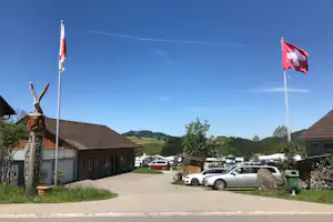Camping Bächli - Eingang zum Campingplatz