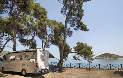 Camping Baia di Campi
