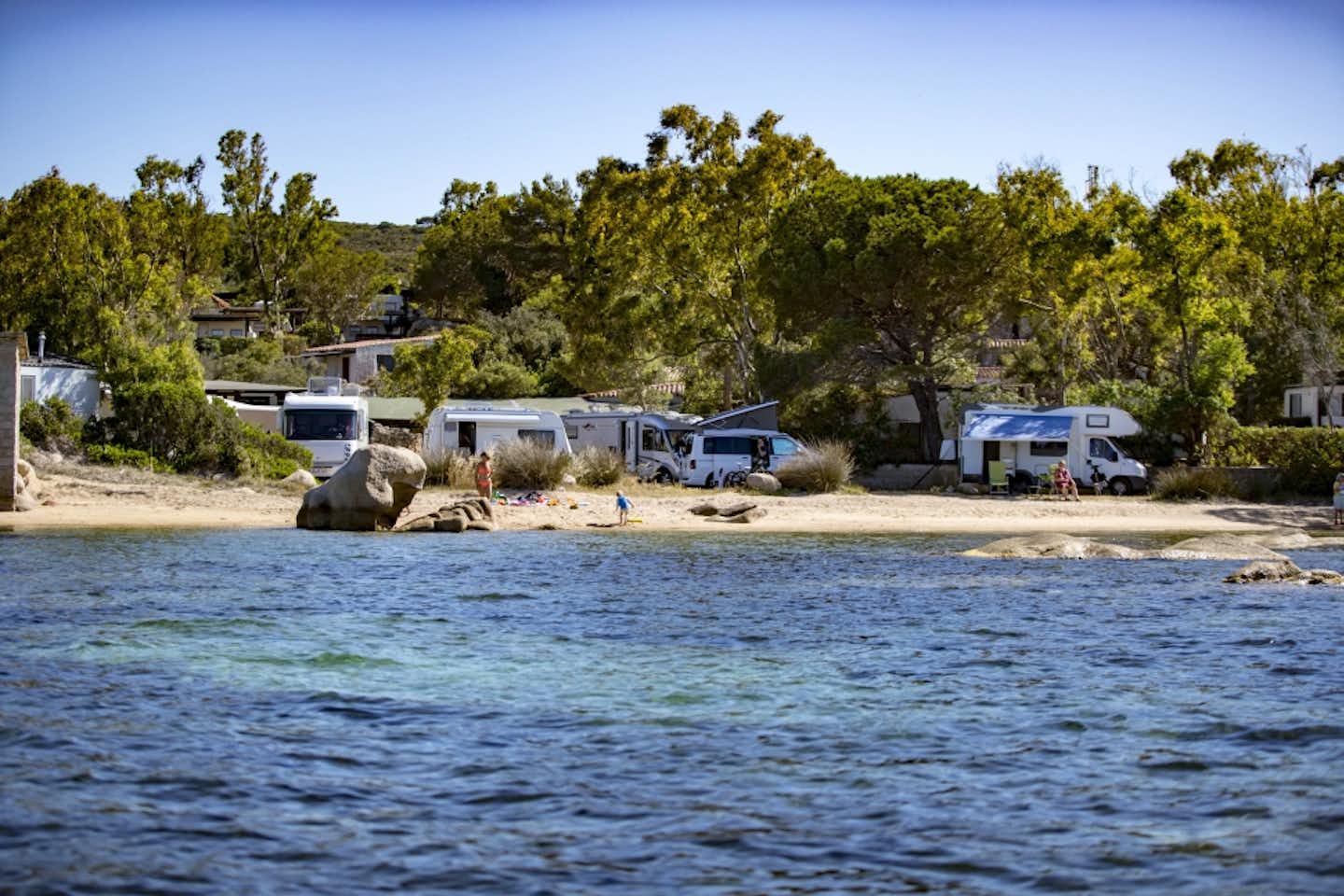 Camping Baia Saraceno  -  Campingplatz mit Strand am Mittelmeer auf Sardinien