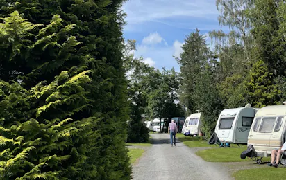 Ballinacourty House Caravan & Camping