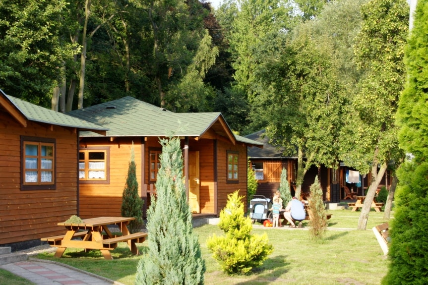 Camping Baltic (Nr. 78) - Mietbungalows im Grünen