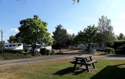 Camping Base de Loisirs d'Iloa