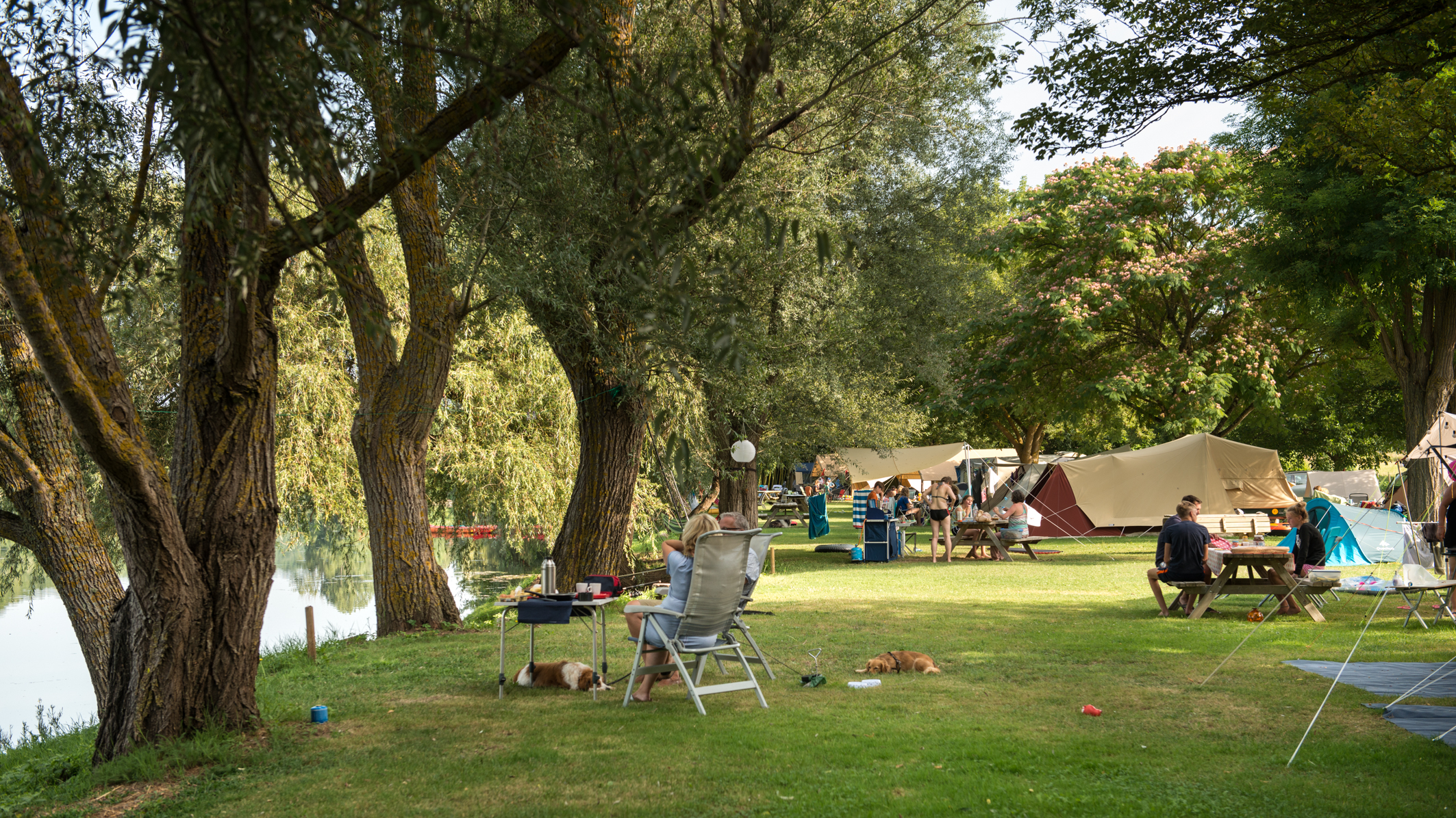 Camping Base Nautique Floiras