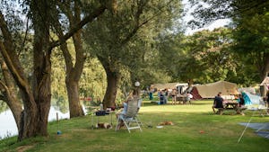 Camping Base Nautique Floiras