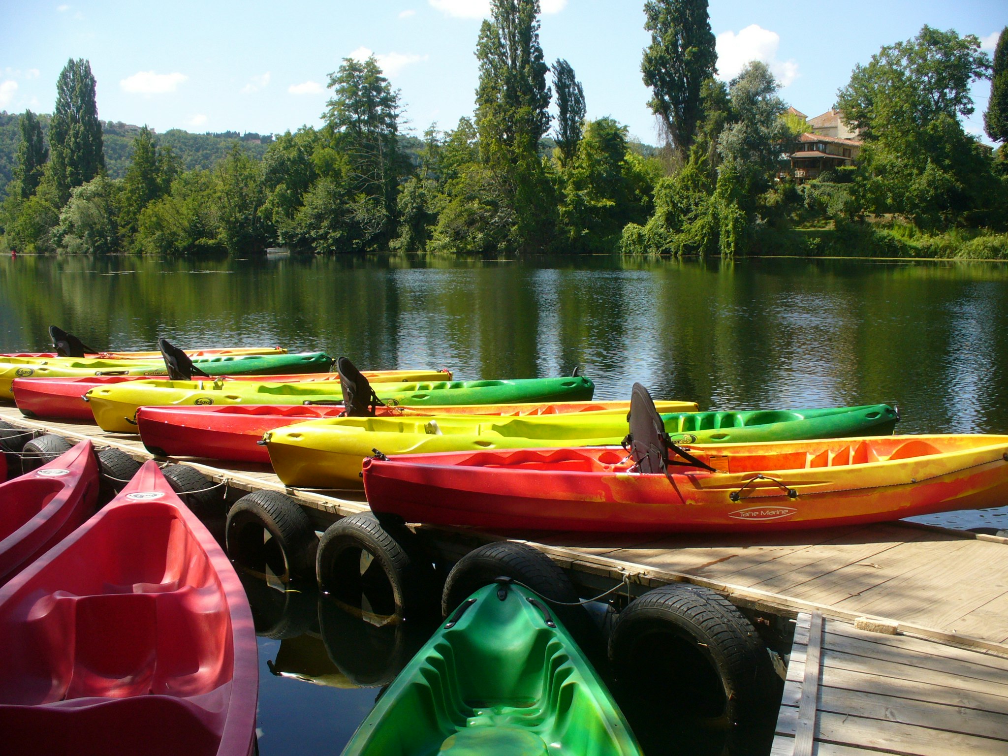Camping Base Nautique Floiras