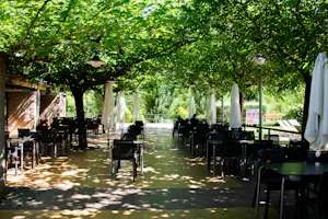 TAIGA Bassegoda Park Camping Bassegoda Park - Außenbereich des Restaurants