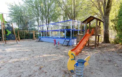 Camping Bayona Playa