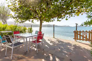 Camping Bayona Playa - Terrasse - Mietunterkuenfte