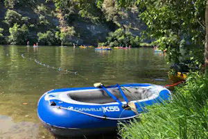 Camping Beau Rivage - Bootfahren auf dem Campingplatz