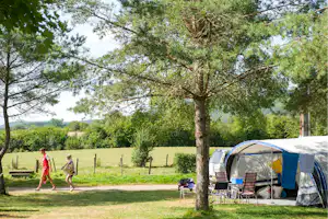 Sites et Paysages Beauregard Camping Beauregard - Standplätze auf dem Campingplatz