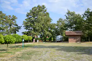 Camping Belgrad Avala - Stellplätze auf dem Campingplatz