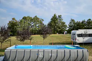 Camping Belgrad Avala- Pool auf dem Campingplatz