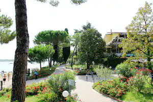 Camping Bella Italia - Campinganlage