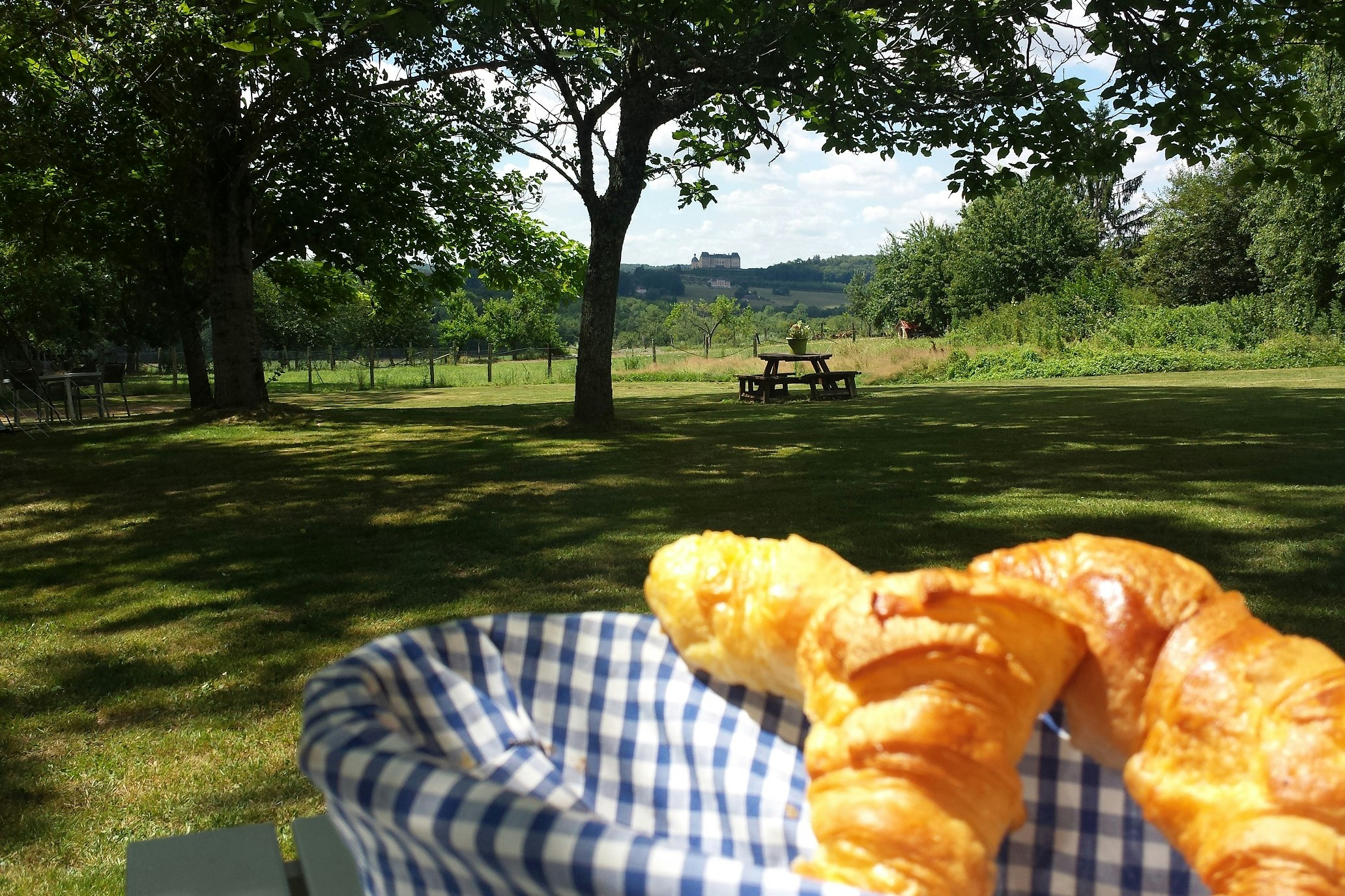 Camping Belle Vue - Frische Backwaren auf dem Campingplatz